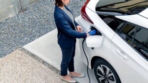 When the Car Knows You’re Tired A Real Look at AI Fatigue Detection on the Road